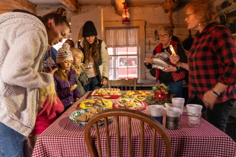 Old-Fashioned-Christmas-Abilene,KS