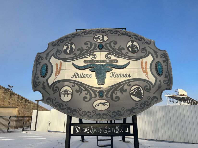 World's-Largest-Belt-Buckle-Abilene,Kansas